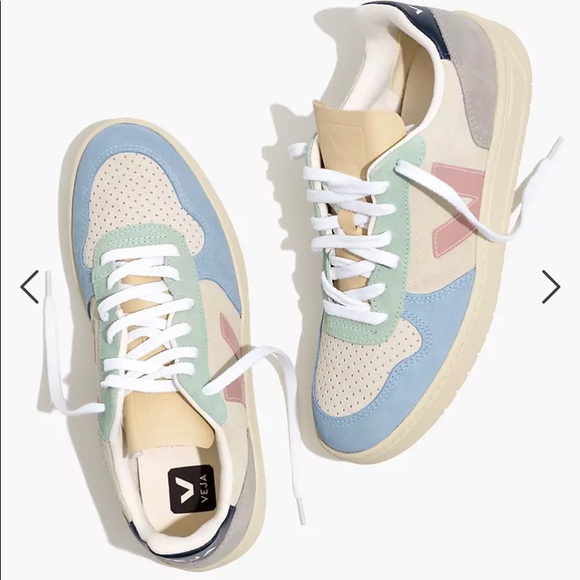 Veja Shoes - Veja Pastel Sneakers